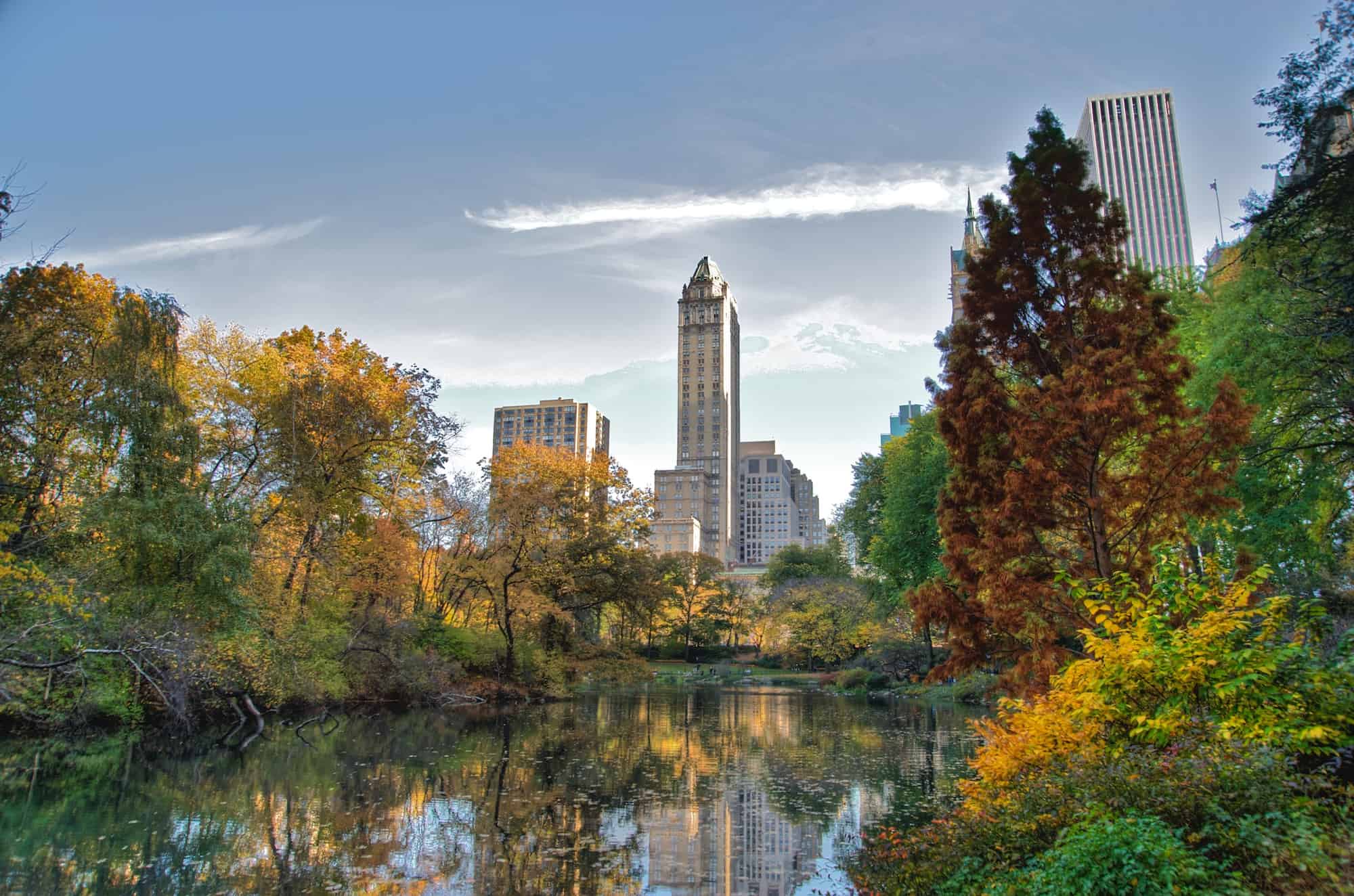 Live near Central Park and Experience Manhattan