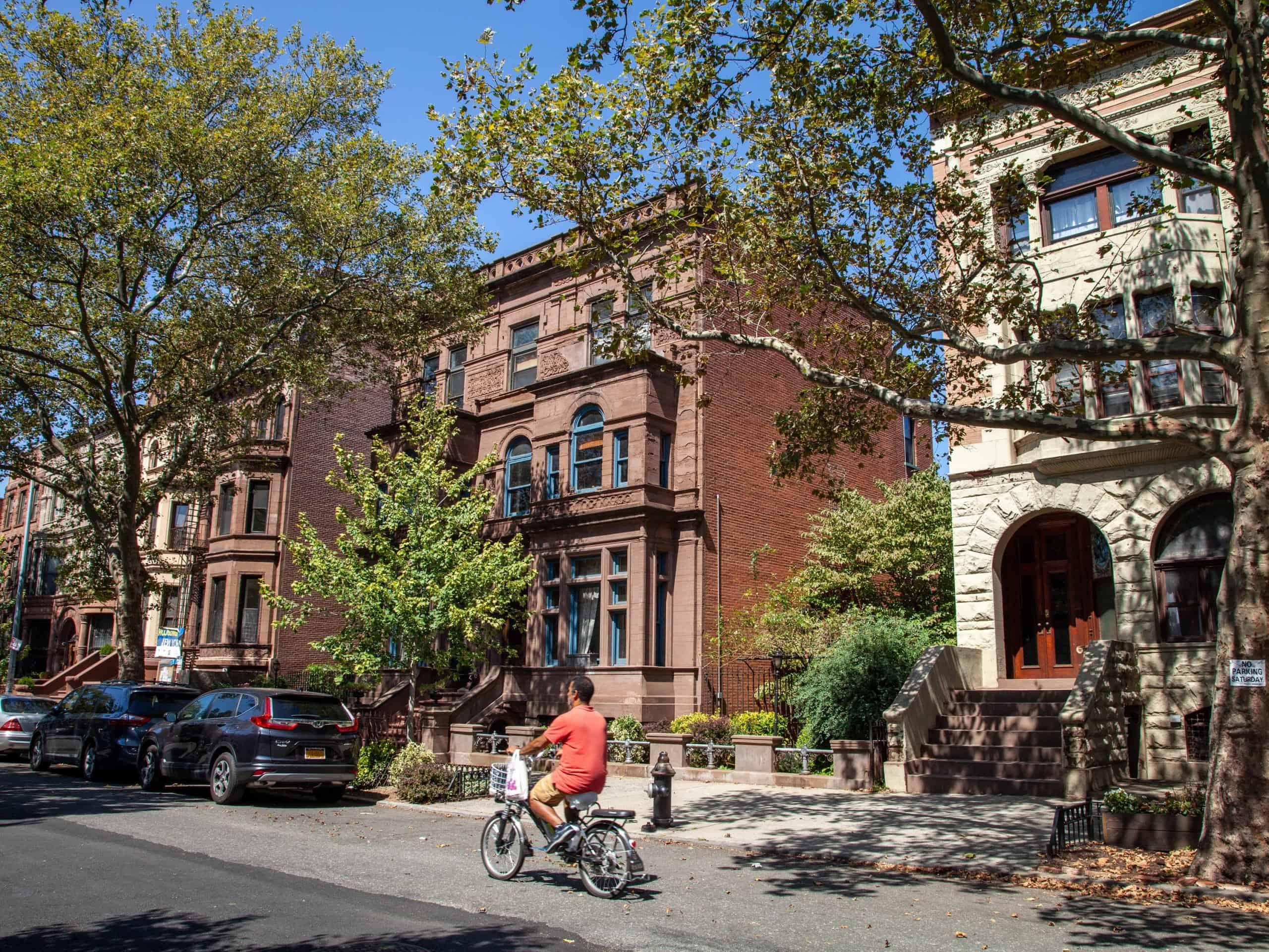 Bed-Stuy, NYC: The Neighborhood Guide